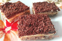 Recept elkészítése Diószelet vaníliás-csokoládés krémmel, lépés 1