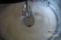 Recept elkészítése Milka torta, lépés 1