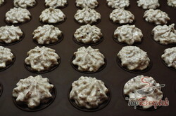 Recept elkészítése Mogyorós karácsonyi linzer csokis-krémmel, lépés 2