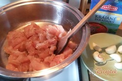 Recept elkészítése Tészta csirkemellel, paradicsomos mártással, lépés 2