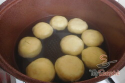 Recept elkészítése Burgonyás gombóc füstölt hússal töltve, káposztaágyon, lépés 8
