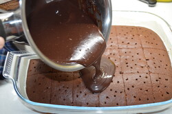 Recept elkészítése Csokis szelet lágy öntettel, 15 perc alatt, lépés 13