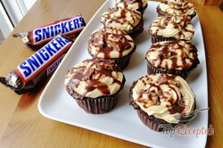 Recept elkészítése Fenomenális SNICKERS muffin, lépés 6