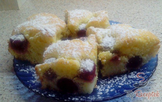 Recept Puha cseresznyés sütemény