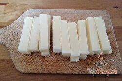 Recept elkészítése Tökéletes megoldás rántott sajt helyett. Burgonya sajttal töltve., lépés 5