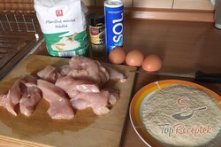 Recept elkészítése Házi csirkefalatok, lépés 1