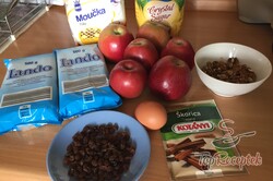 Recept elkészítése Egyszerű almás táskák, pár hozzávalóból, lépés 1