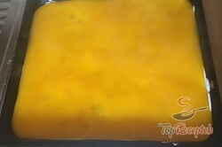 Recept elkészítése Tejfölös-mandarinos szelet pudingzselével, lépés 5