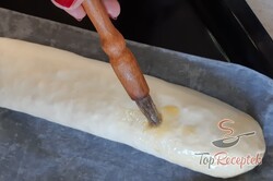 Recept elkészítése Nagyon gyors sonkával és sajttal töltött falatok leveles tésztából, lépés 5