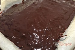 Recept elkészítése Pihe-puha kakaós sütemény, lépés 4