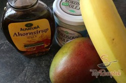 Recept elkészítése FITNESZ mangótorta sütés nélkül, lépés 1