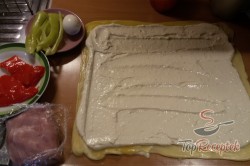 Recept elkészítése Töltött sajttekercs, lépés 8