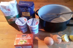 Recept elkészítése Fantasztikus vaníliás-tejfölös-vajas tortakrém, lépés 1