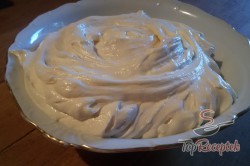 Recept elkészítése Fantasztikus vaníliás-tejfölös-vajas tortakrém, lépés 11