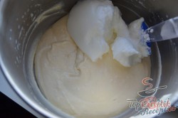Recept elkészítése Habkönnyű joghurtos palacsintácskák, lépés 1