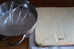Recept elkészítése Fantasztikus ízes-krémes kocka, lépés 15