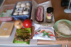 Recept elkészítése Szalonnába gyöngyölt réteges darált hús, lépés 1