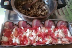 Recept elkészítése Szalonnába gyöngyölt réteges darált hús, lépés 8