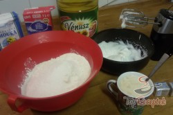 Recept elkészítése Kakaós vaníliapudinggal töltött fonott kalács, lépés 1