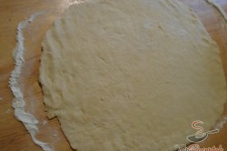 Recept elkészítése Fahéjas csigák karamellás mártásban, lépés 2