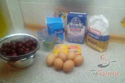 Recept elkészítése Puha cseresznyés sütemény, lépés 1
