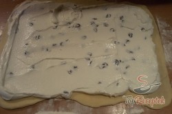 Recept elkészítése Ropogós rétes tejfölös tésztából, lépés 9