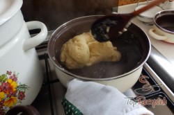 Recept elkészítése Az egyik legjobb képviselőfánk vaníliás és karamellás krémmel, lépés 7