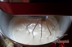 Recept elkészítése „Lusta” almás sütemény, lépés 2