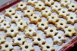 Recept elkészítése Puha vajas karácsonyi csillagok, lépés 5