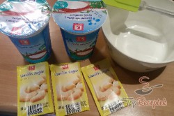 Recept elkészítése CIKK-CAKK pudingszelet édes cukros tejföllel, lépés 10