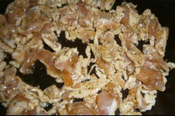 Recept elkészítése Csirkés-zöldséges tortilla tekercs, lépés 2