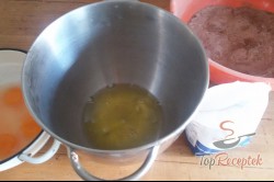 Recept elkészítése Kinder Pingui tekercs, lépés 2