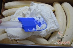 Recept elkészítése Kakaós-krémes-csokoládés banános szelet, lépés 7
