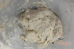 Recept elkészítése Kívül ropogós, belül puha házi kenyér, lépés 1