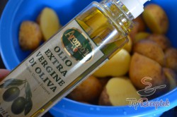 Recept elkészítése Sült burgonya francia mustáros mártással, lépés 2