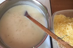 Recept elkészítése Csirkemelles sajtmártásos tepsis tészta, lépés 6