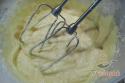 Recept elkészítése Kókuszos vagy diós korongok vaníliakrémmel és csokoládéval, lépés 6