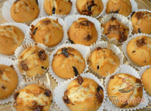 Recept Bögrés muffin csokidarabokkal
