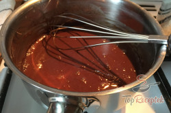 Recept elkészítése Bögrés krémes szelet csokiöntettel, lépés 20
