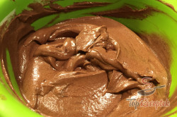 Recept elkészítése Szaftos kakaószelet csokiöntettel, lépés 11