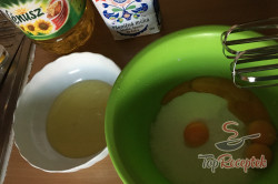 Recept elkészítése Finom almás szelet tejszínhabbal, lépés 2