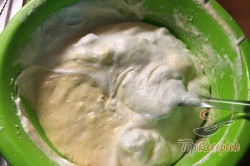 Recept elkészítése Finom almás szelet tejszínhabbal, lépés 5