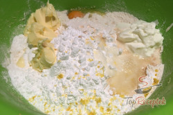 Recept elkészítése Karácsonyi csillagok citromos-tejfölös tésztából, lépés 2