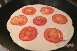 Recept elkészítése 15 perces serpenyős „pizza”, lépés 7