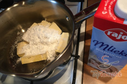 Recept elkészítése Mákos szelet tojássárgás mázzal, lépés 2