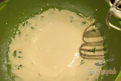 Recept elkészítése Mákos szelet tojássárgás mázzal, lépés 13