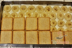 Recept elkészítése Banános-kekszes sütemény sütés nélkül, lépés 4