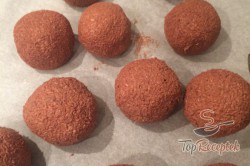 Recept elkészítése „Kétszínű” túrós-kókuszos FITNESZ golyók cukor, liszt és tojás nélkül, lépés 6
