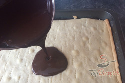 Recept elkészítése Túrós-csokipudingos szelet, lépés 17