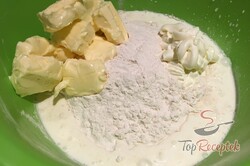 Recept elkészítése Fantasztikus mini tejszínes falatok, lépés 2